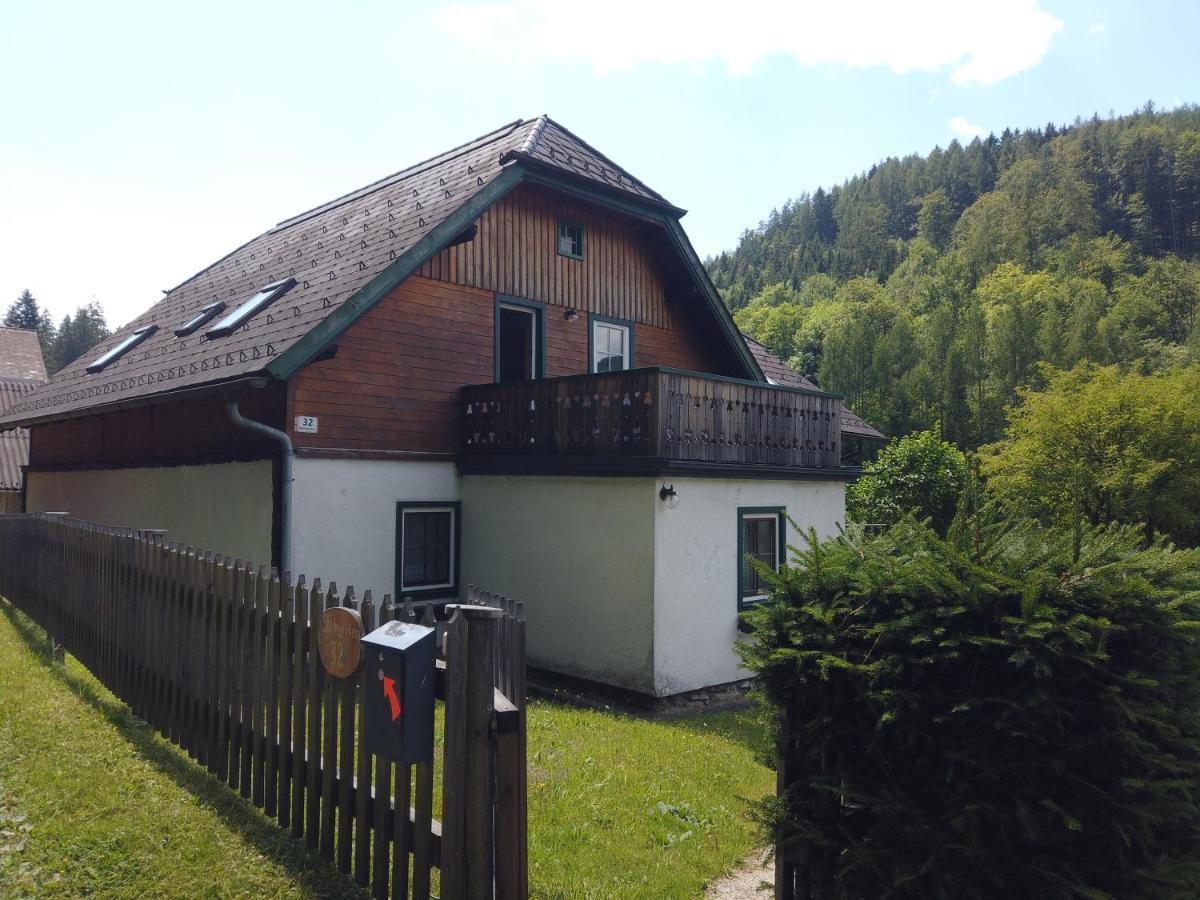 Ferienhaus Oma Hase Villa Mürzzuschlag Esterno foto